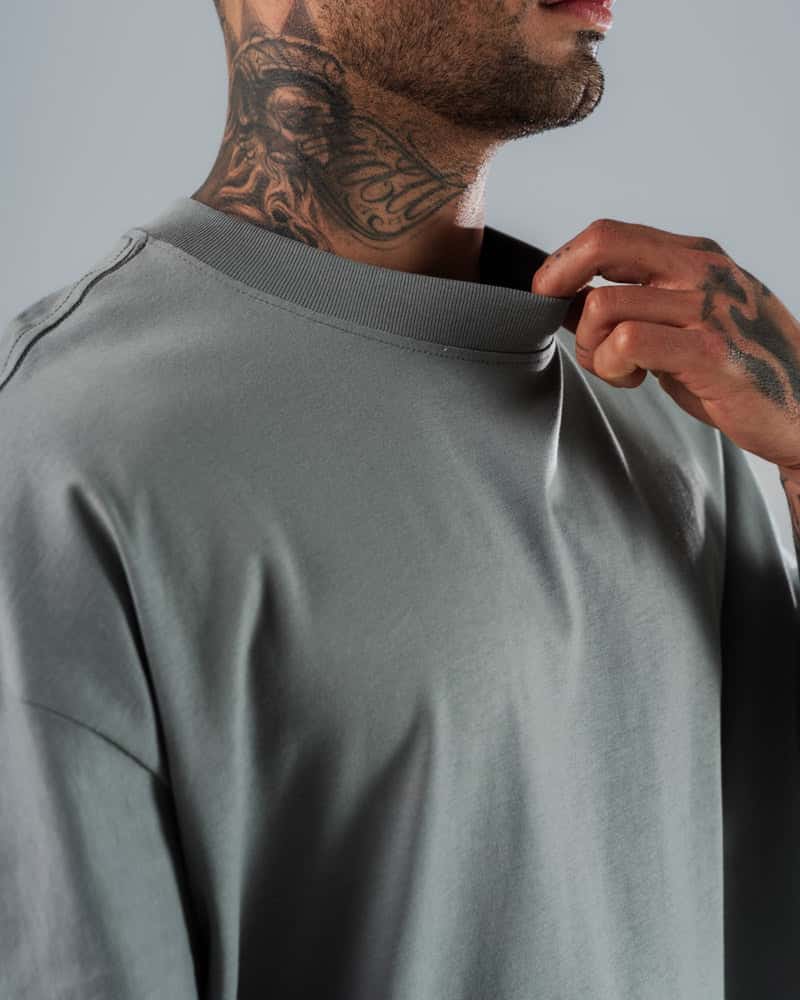 Camiseta Oversize Básica Gris Cemento - miniatura 1