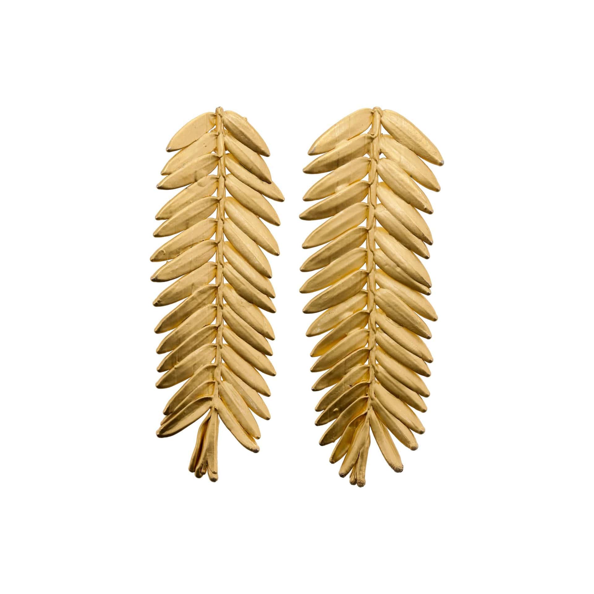 ARETES PINO ROMERON