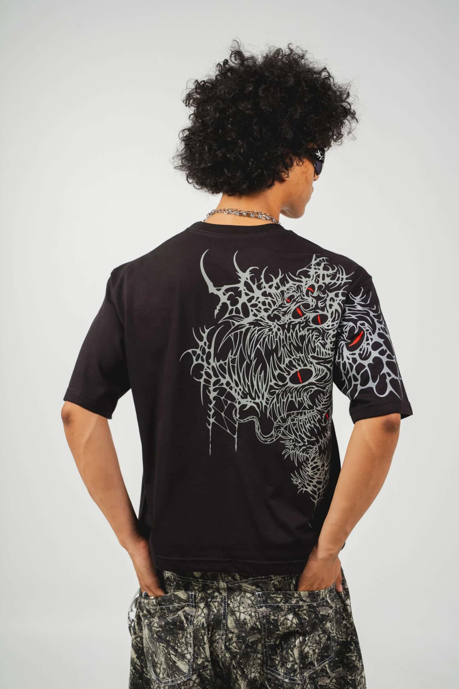 Camiseta crimson eyes - miniatura 6