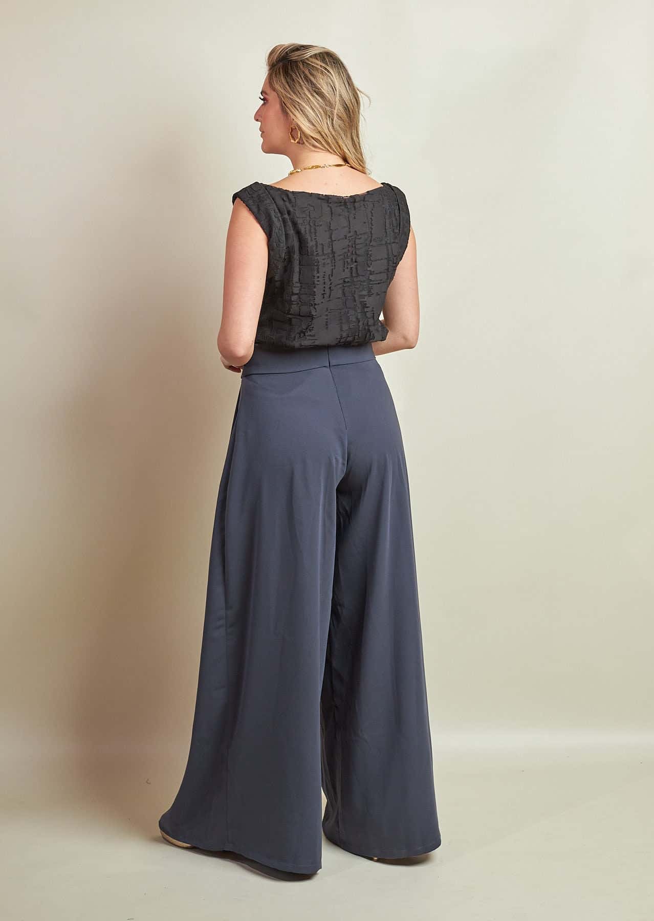 Blusa Besic Negro - miniatura 3
