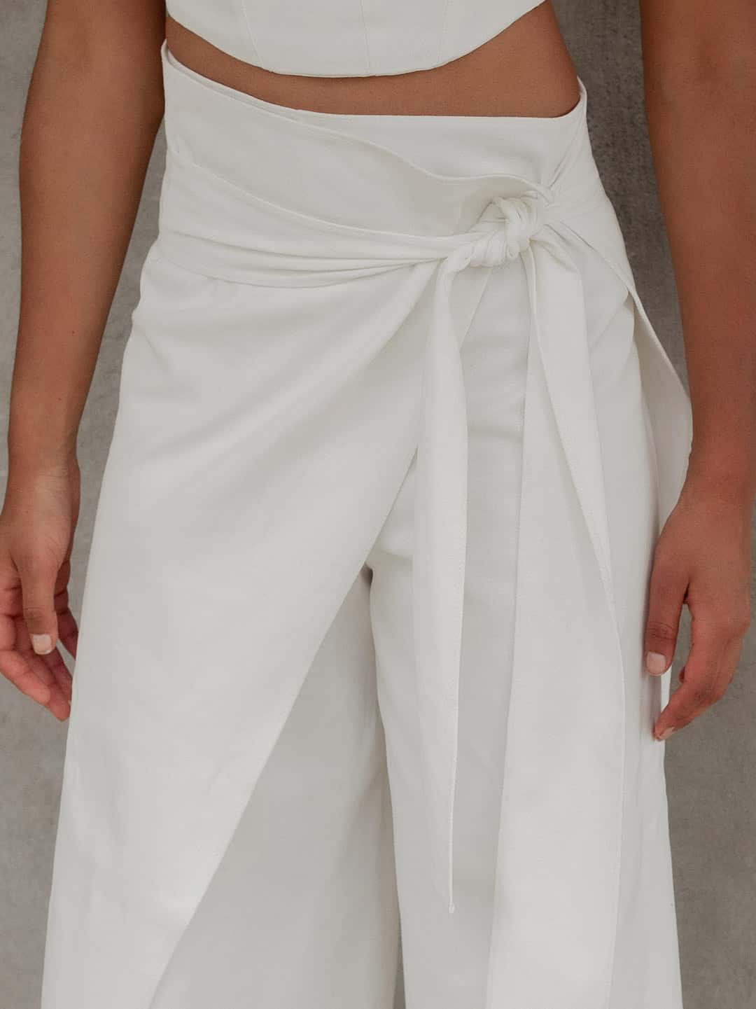 Pantalón Blanco Envolvente en Drill Algodón - miniatura 4