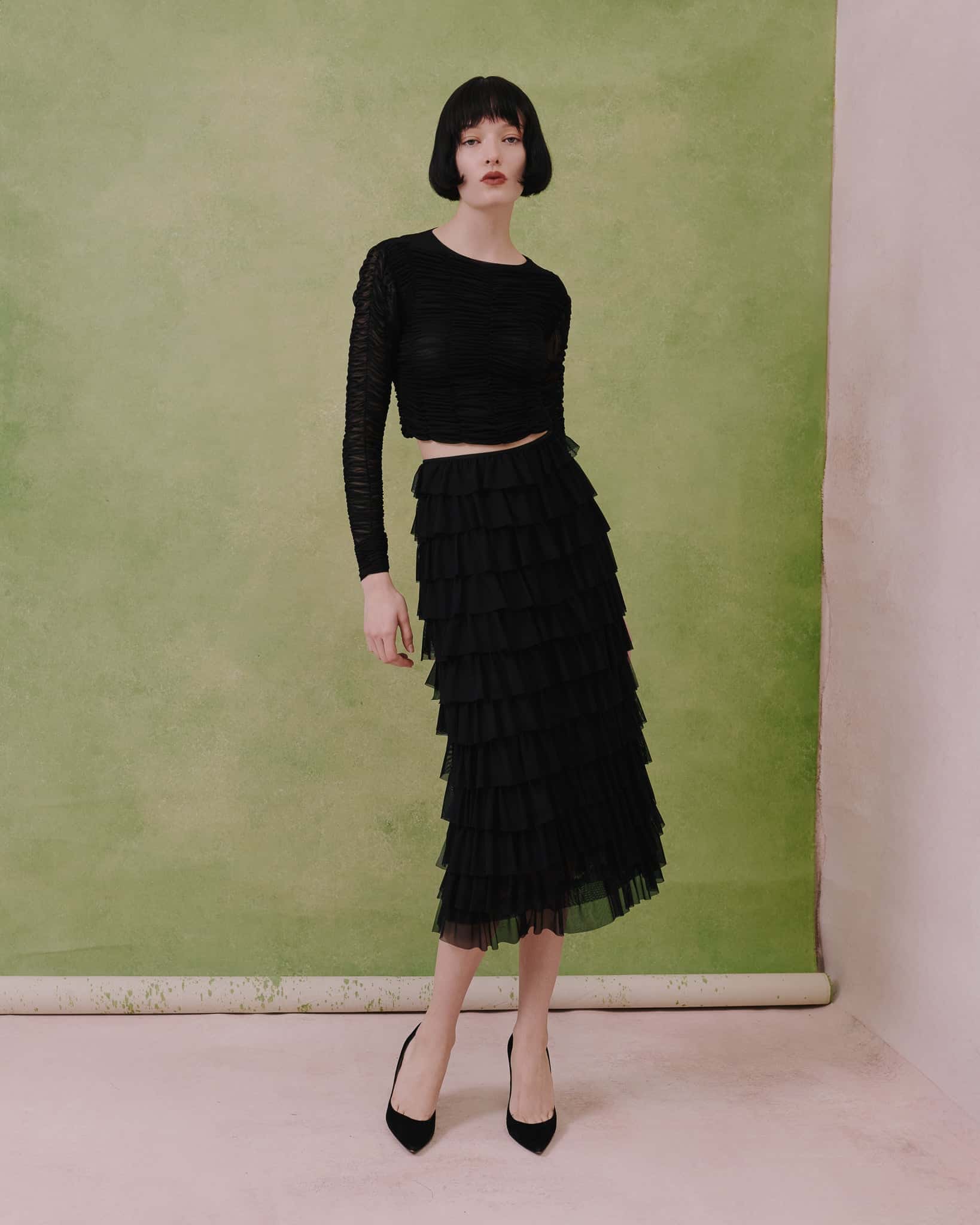 Ruched Tulle Long-Sleeve Crop Top - miniatura 4
