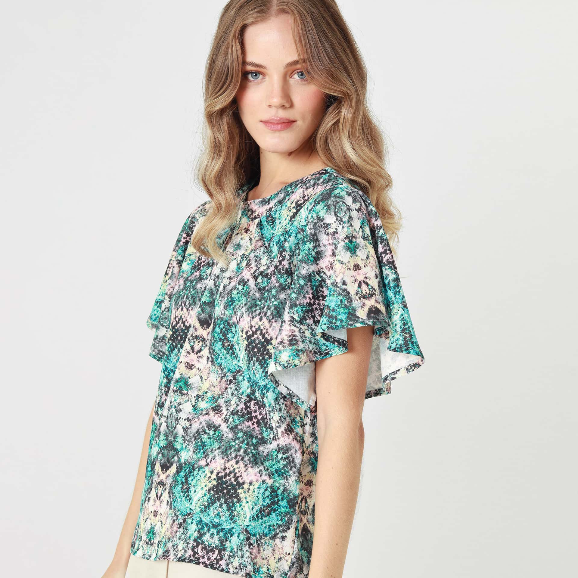 Blusa Cuello Redondo Manga Corta