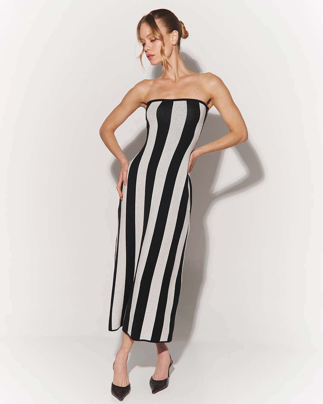 Vestido strapples a rayas