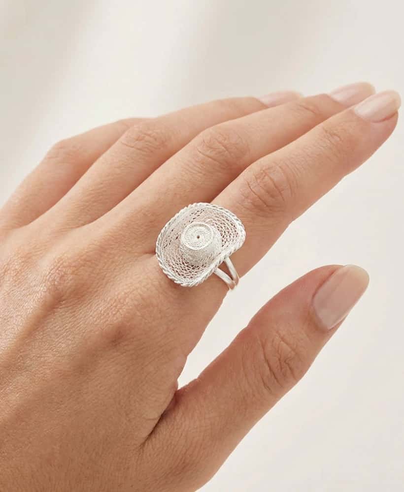 Anillo Sombrero Vueltiao en Plata Filigrana