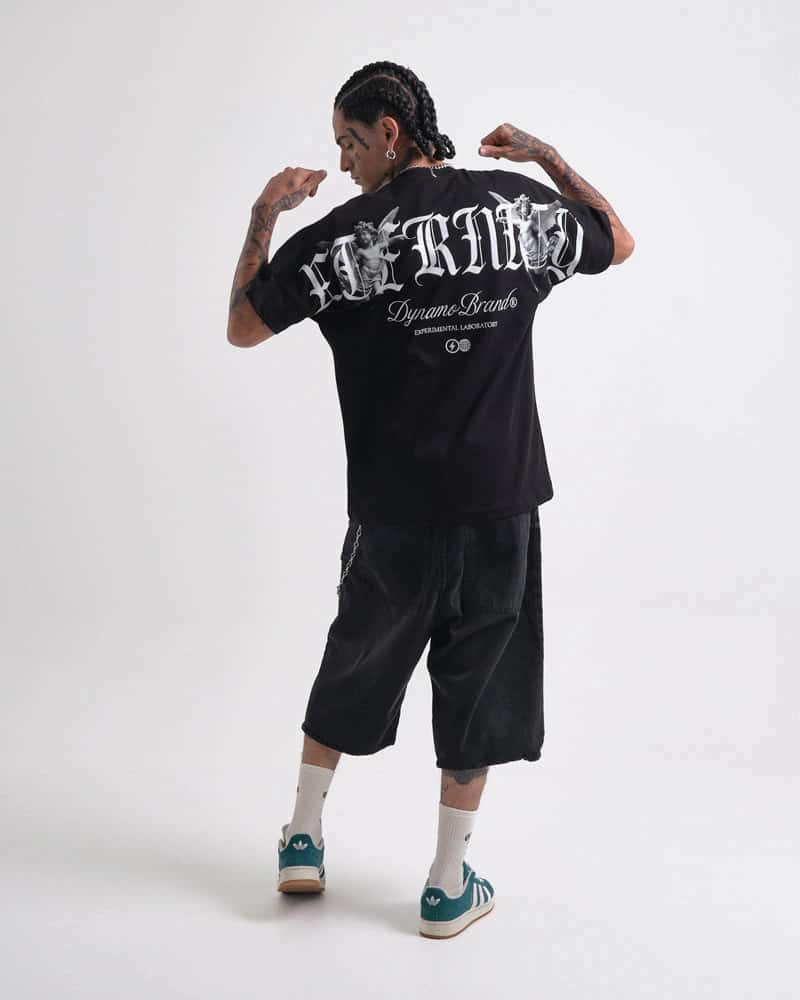 Camiseta Negra Regular Ángeles Barrocos - miniatura 3