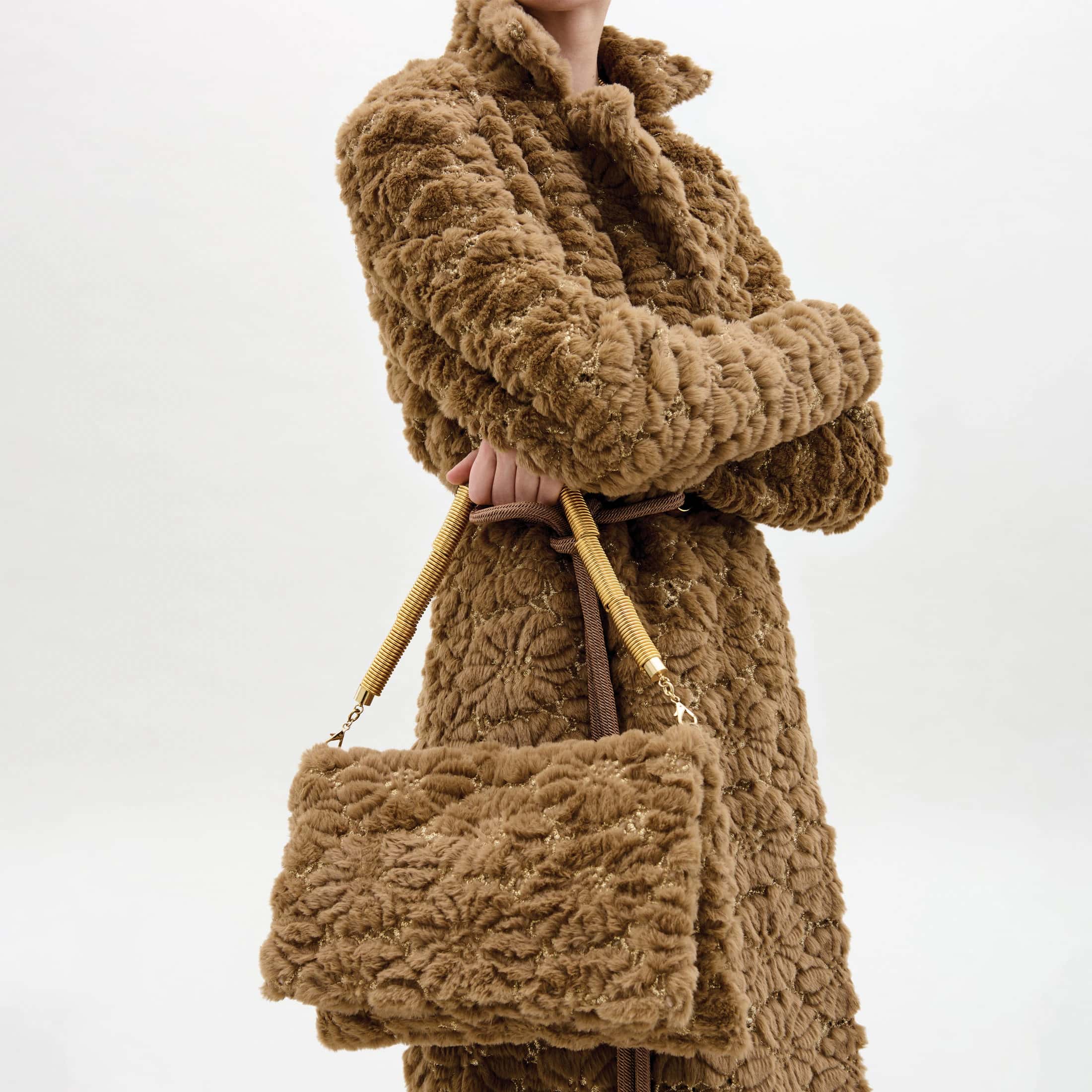 Torni Clutch