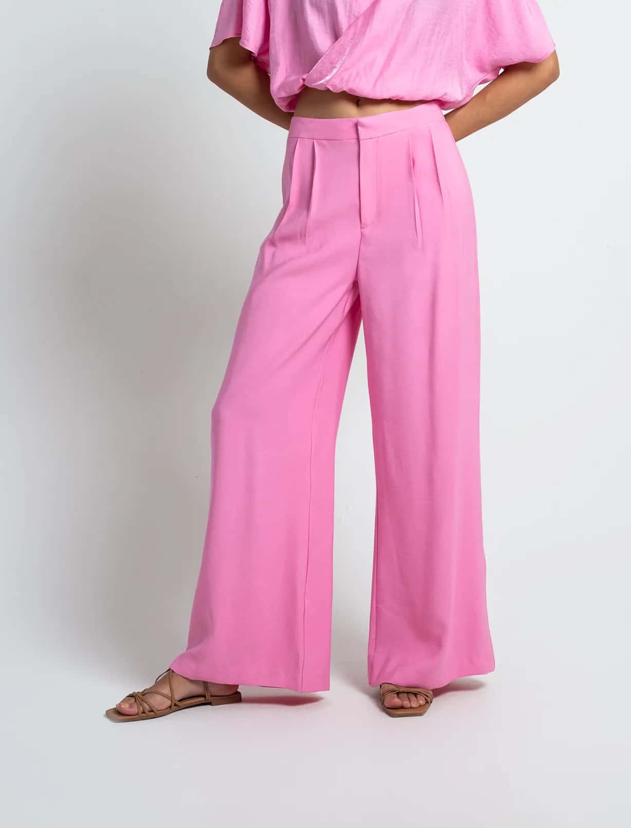 Pantalón de bota amplia