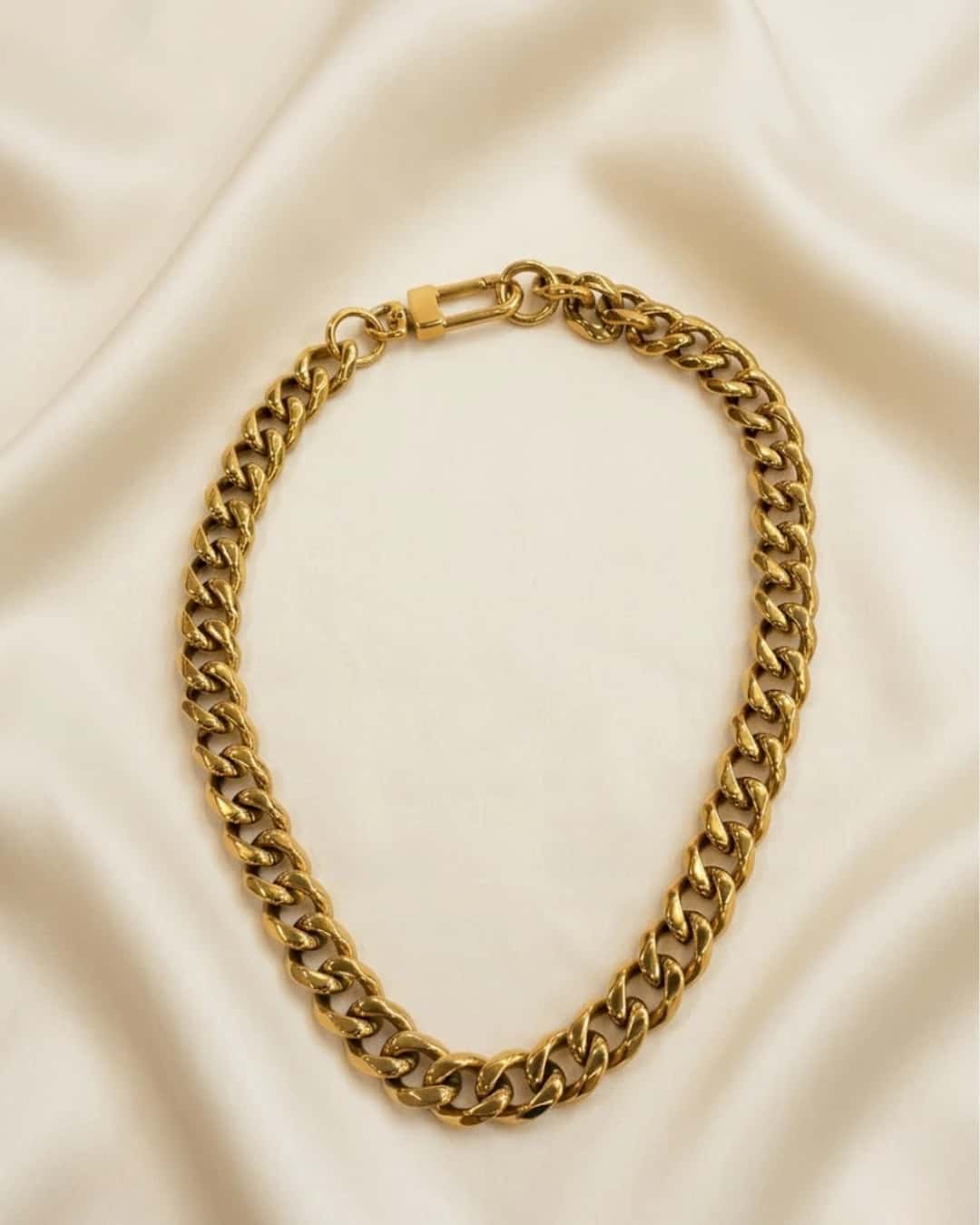 CADENA URSULA