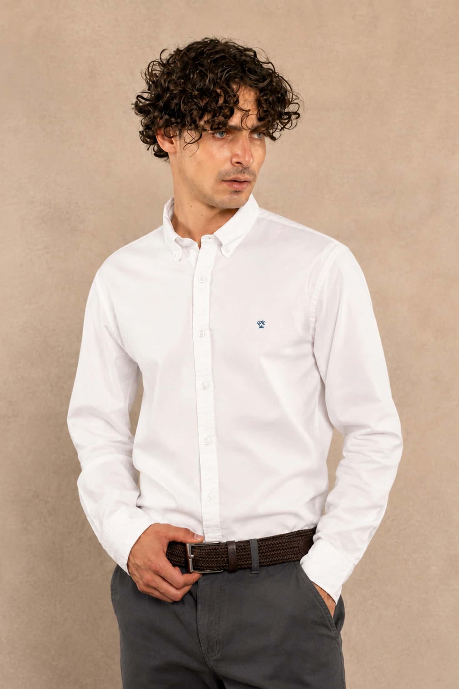 Camisa Popelina Blanco Logo Azul Claro Bordado Regular Fit
