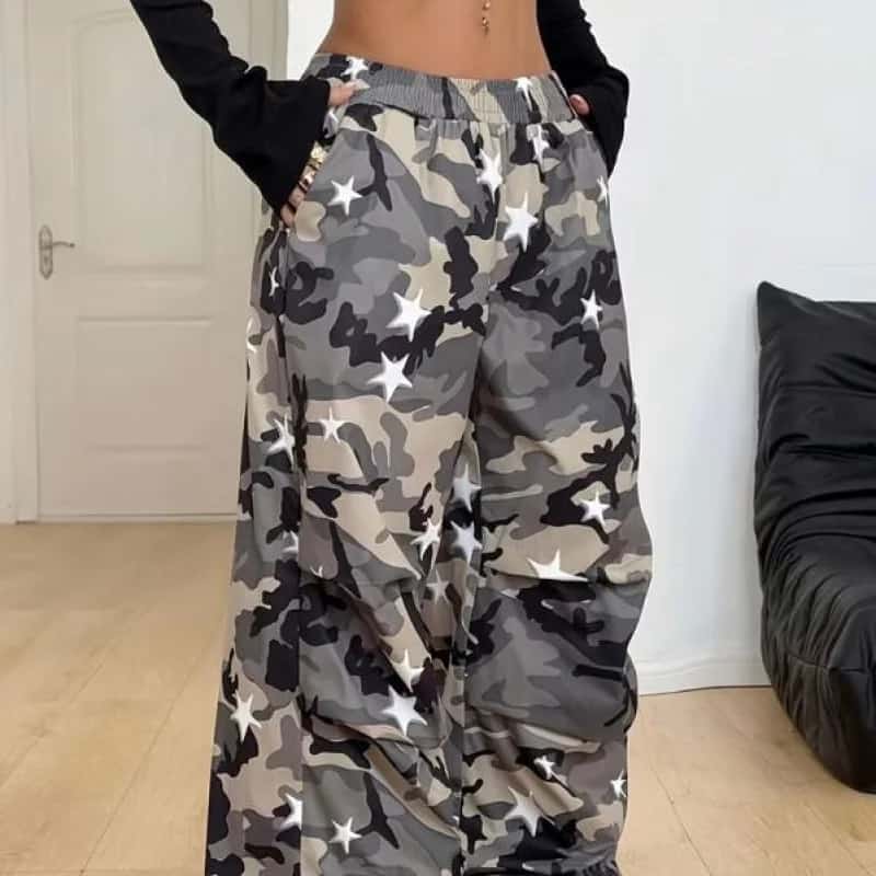 PANTALON MILITAR CON ESTRELLAS - miniatura 1