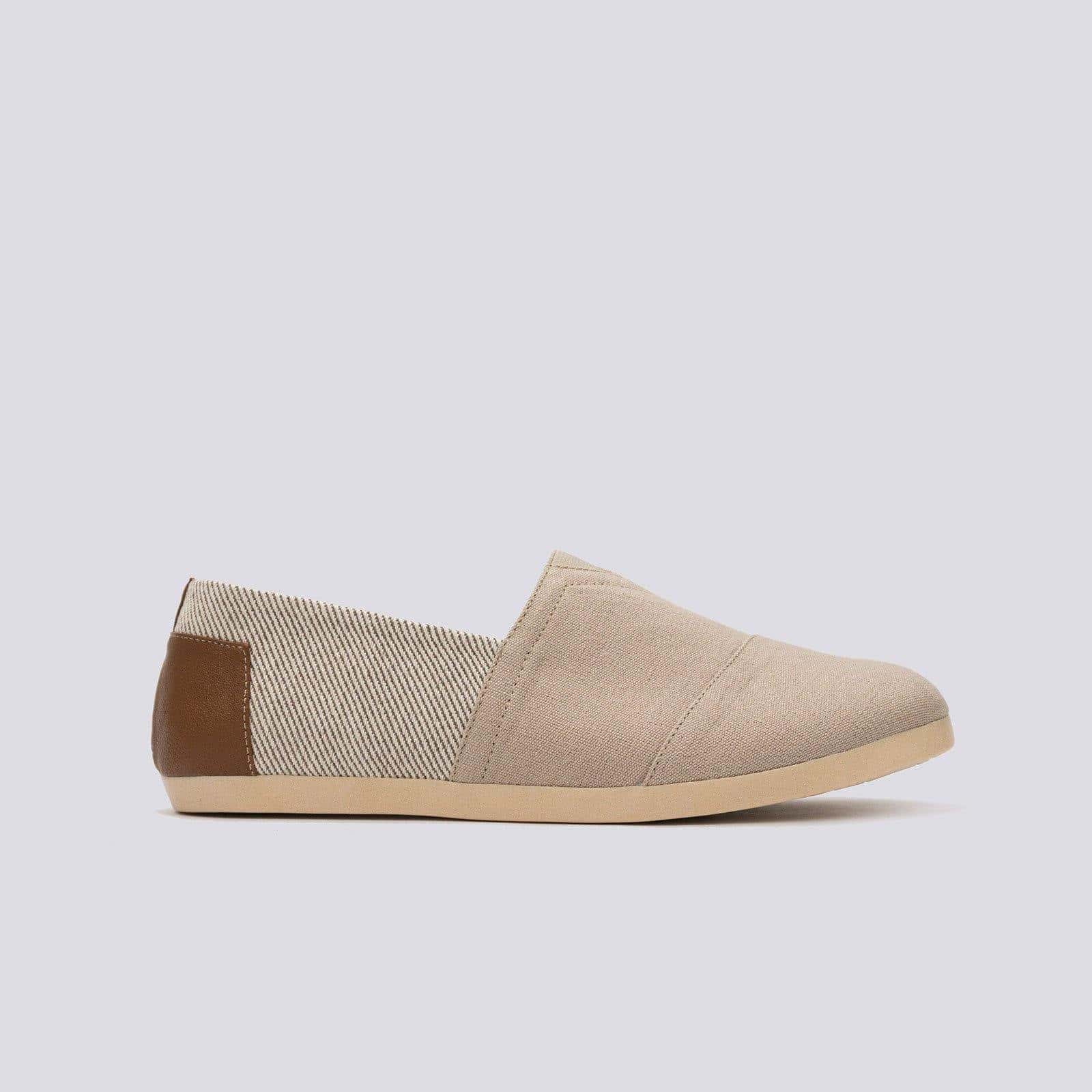 Pachas Beige / Brown Patch