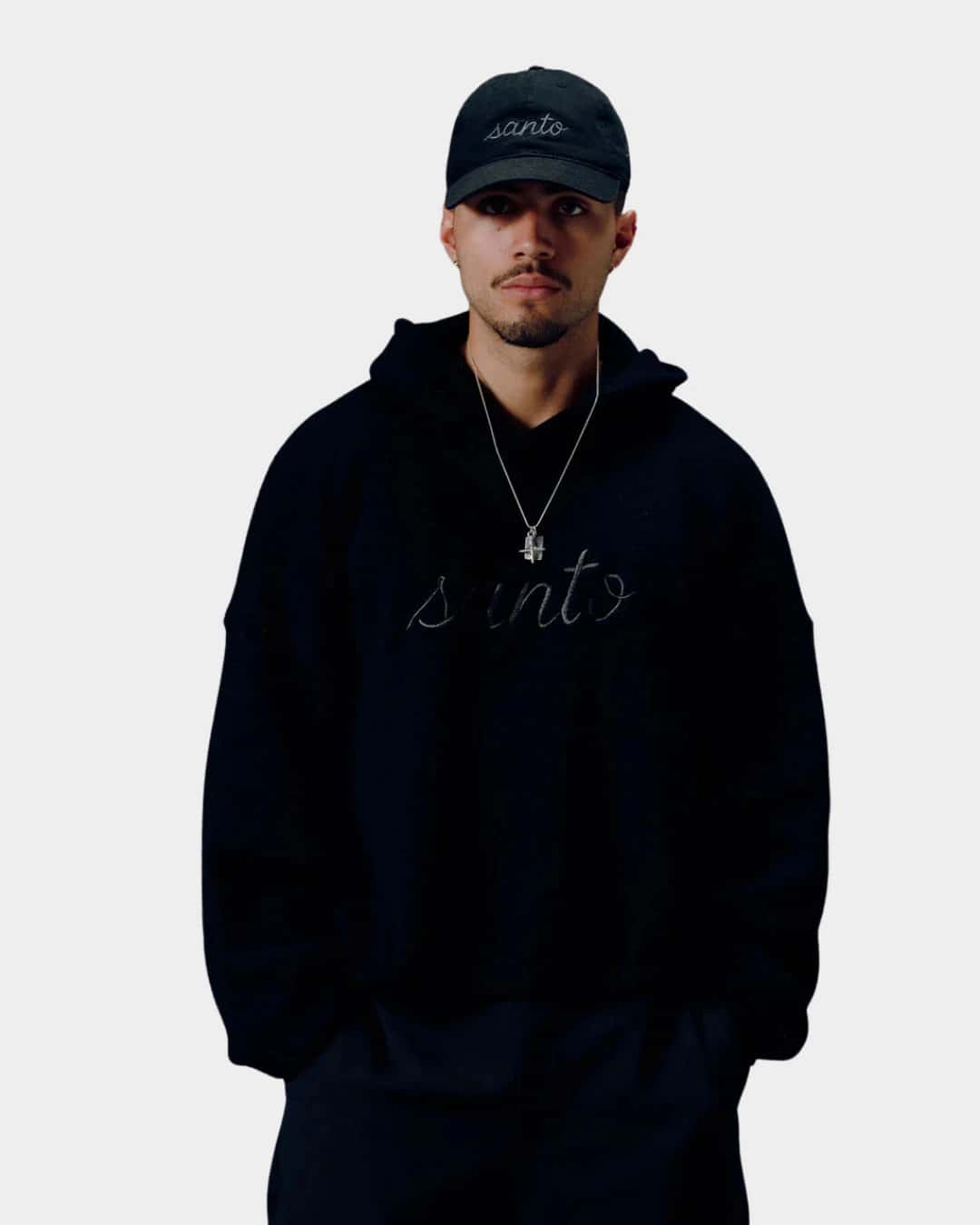 BLACK KNIT HOODIE