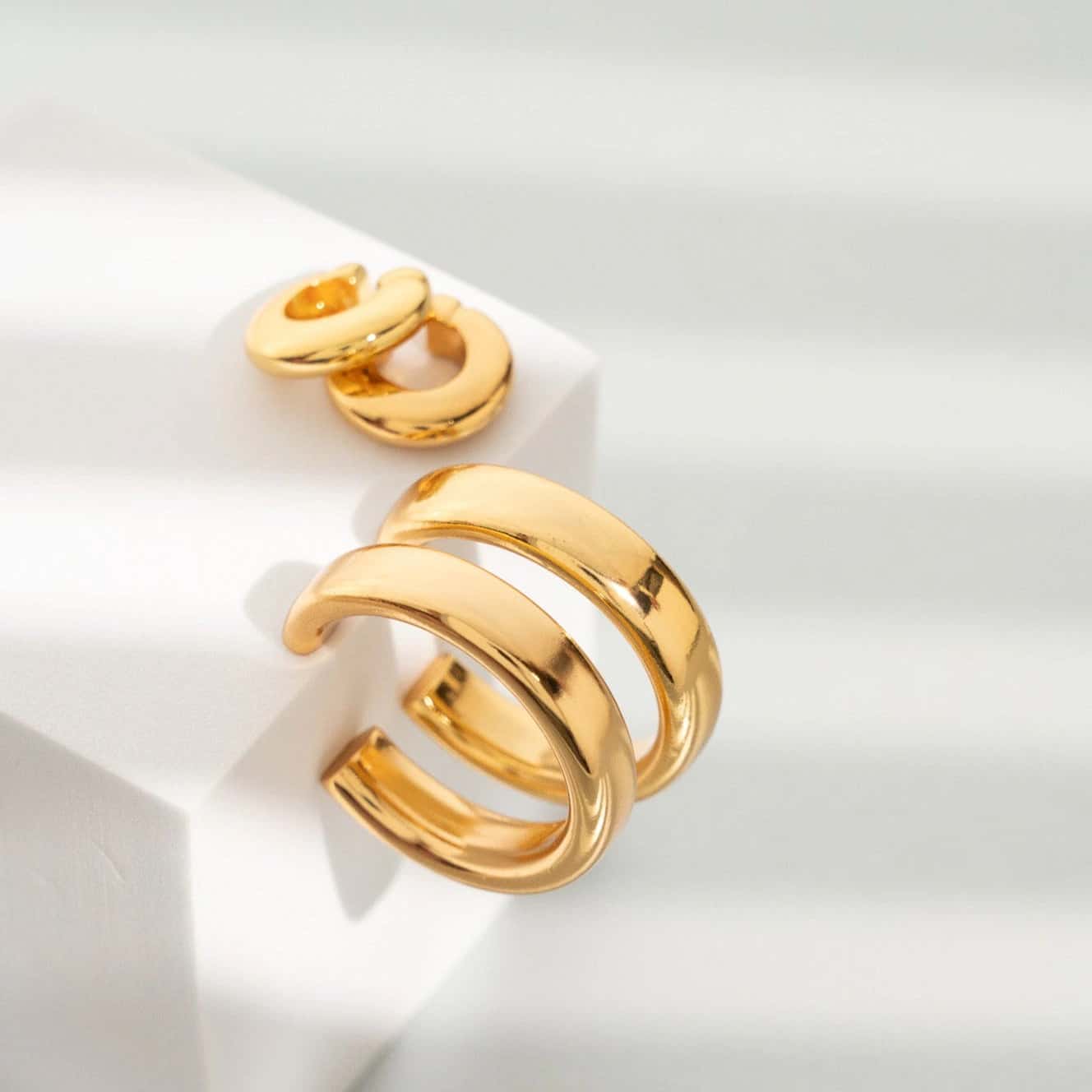 Set De 1 Par De Candongas + 2 Earcuff