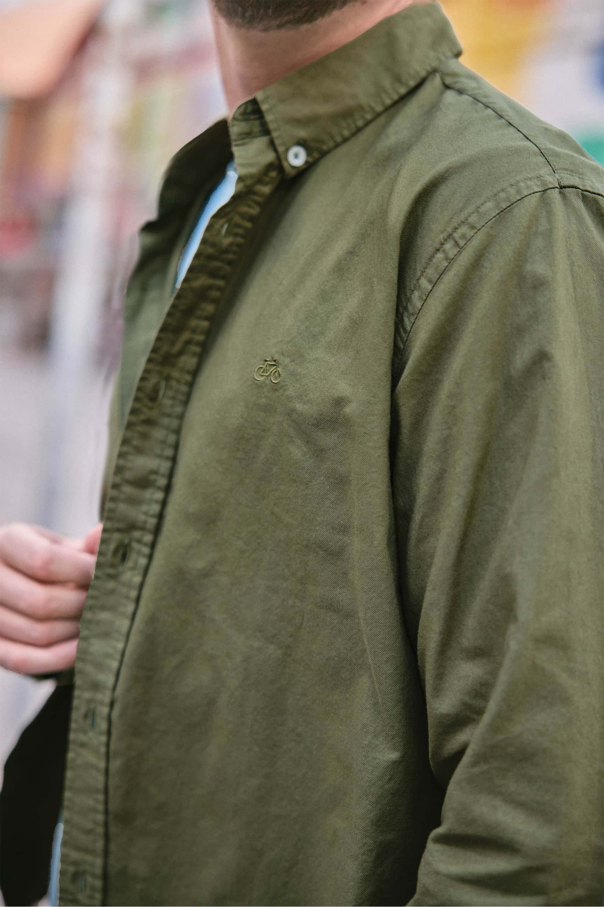CAMISA OXFORD MILITAR