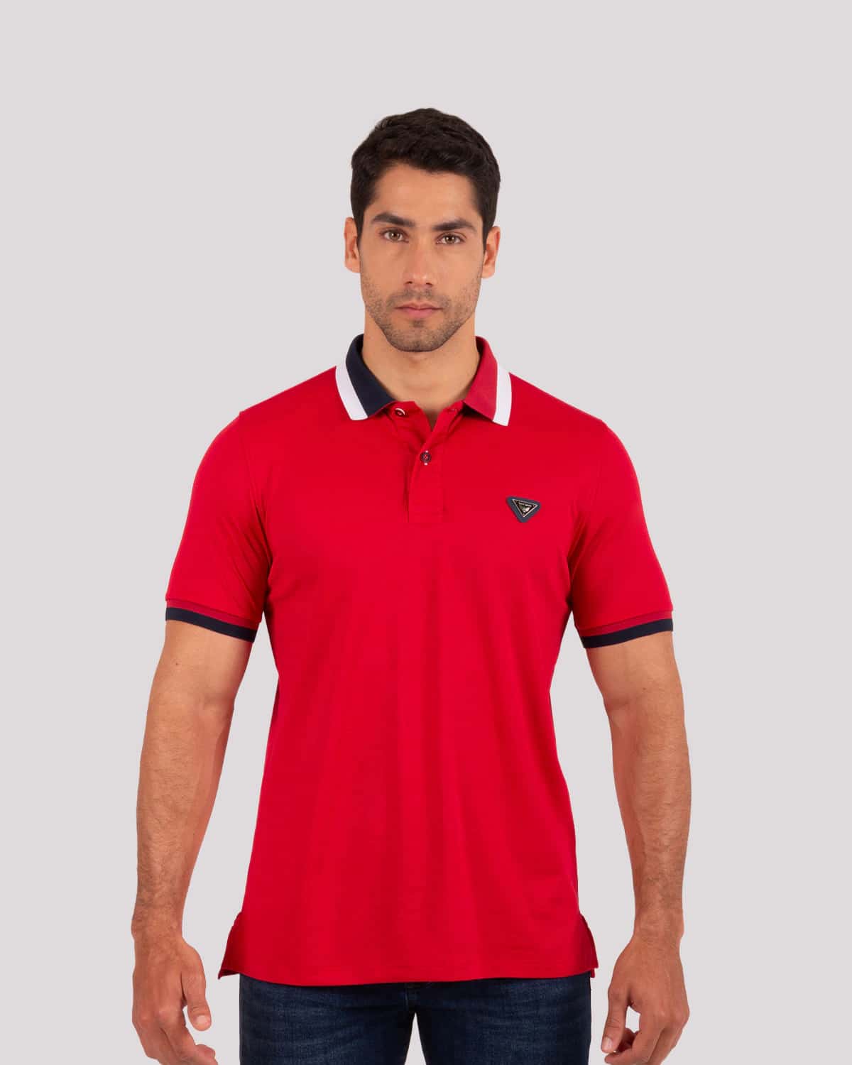 Polo roja para hombre