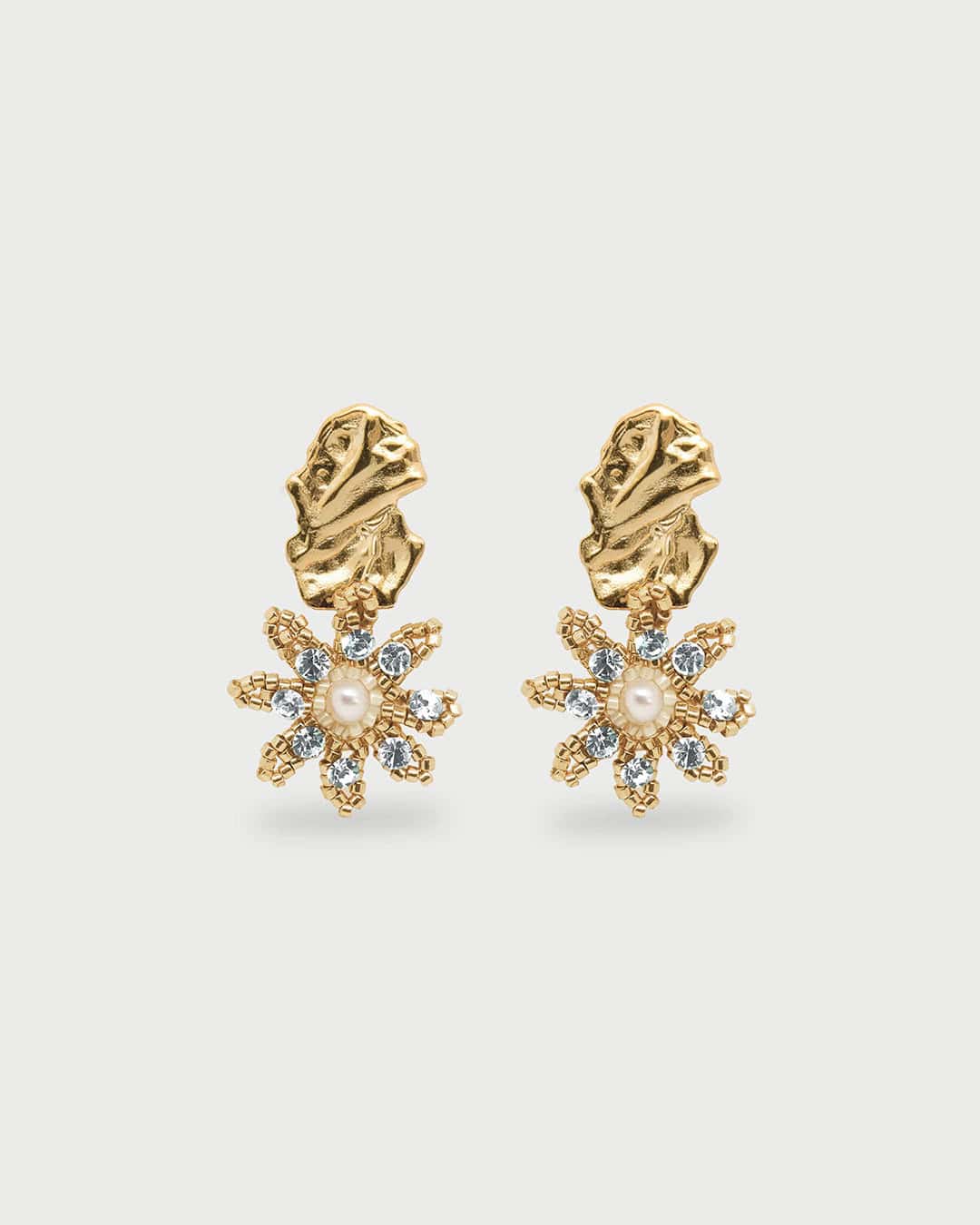 Aretes Tejidos Flor Luxe