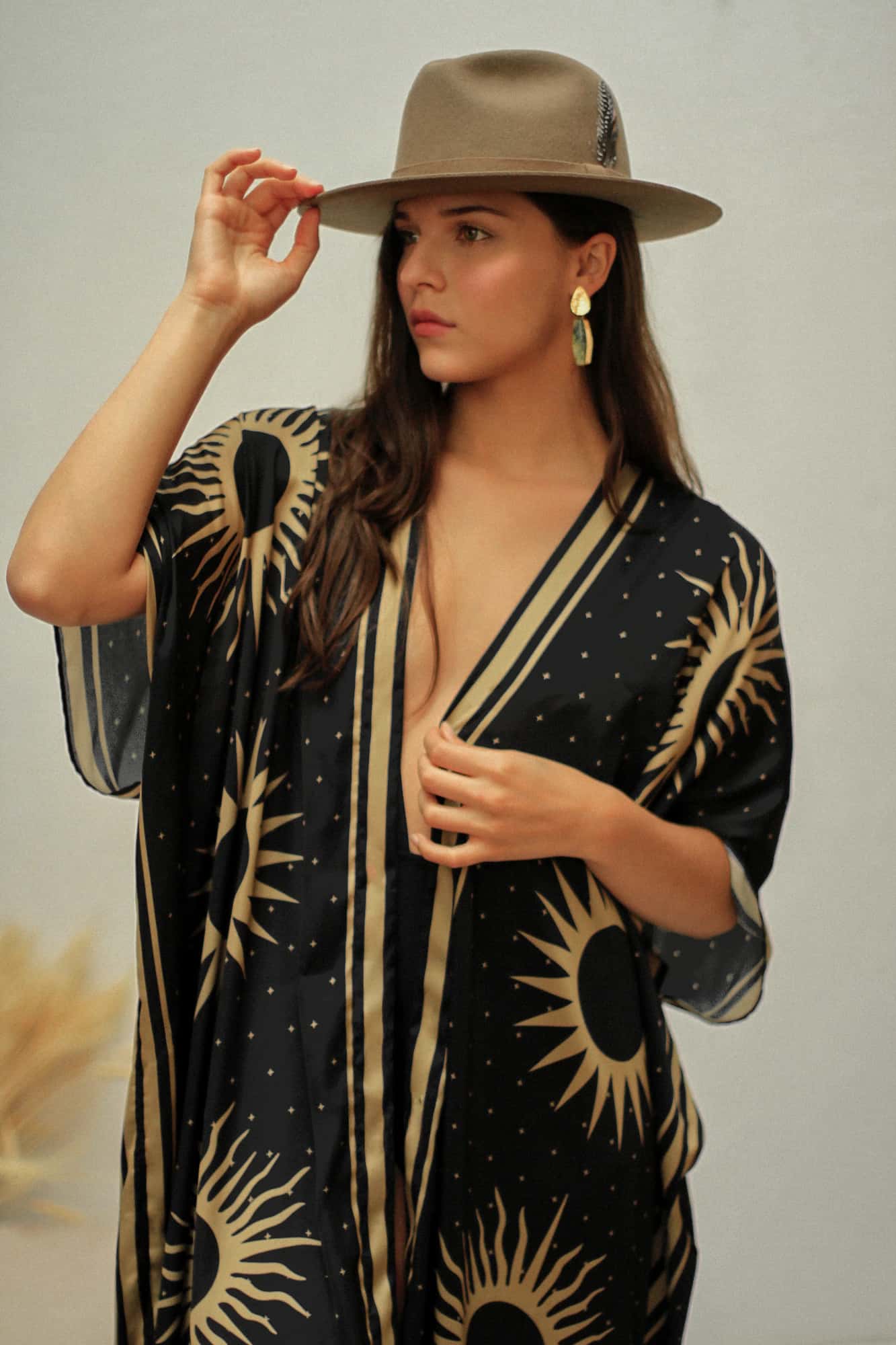 Kimono Soles, Negro y dorado - miniatura 2