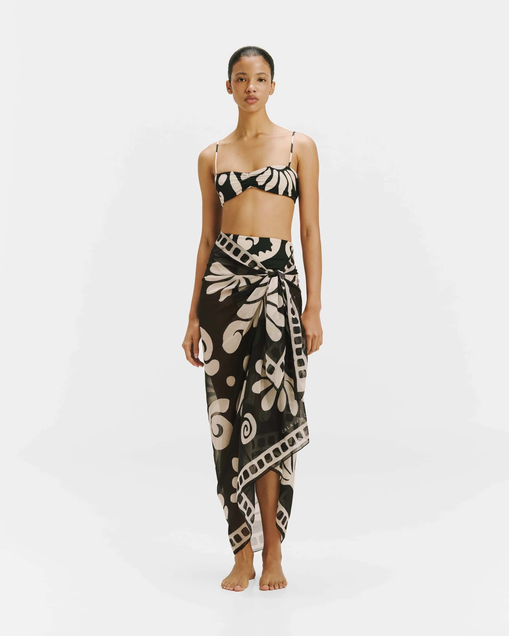 LUANA SARONG