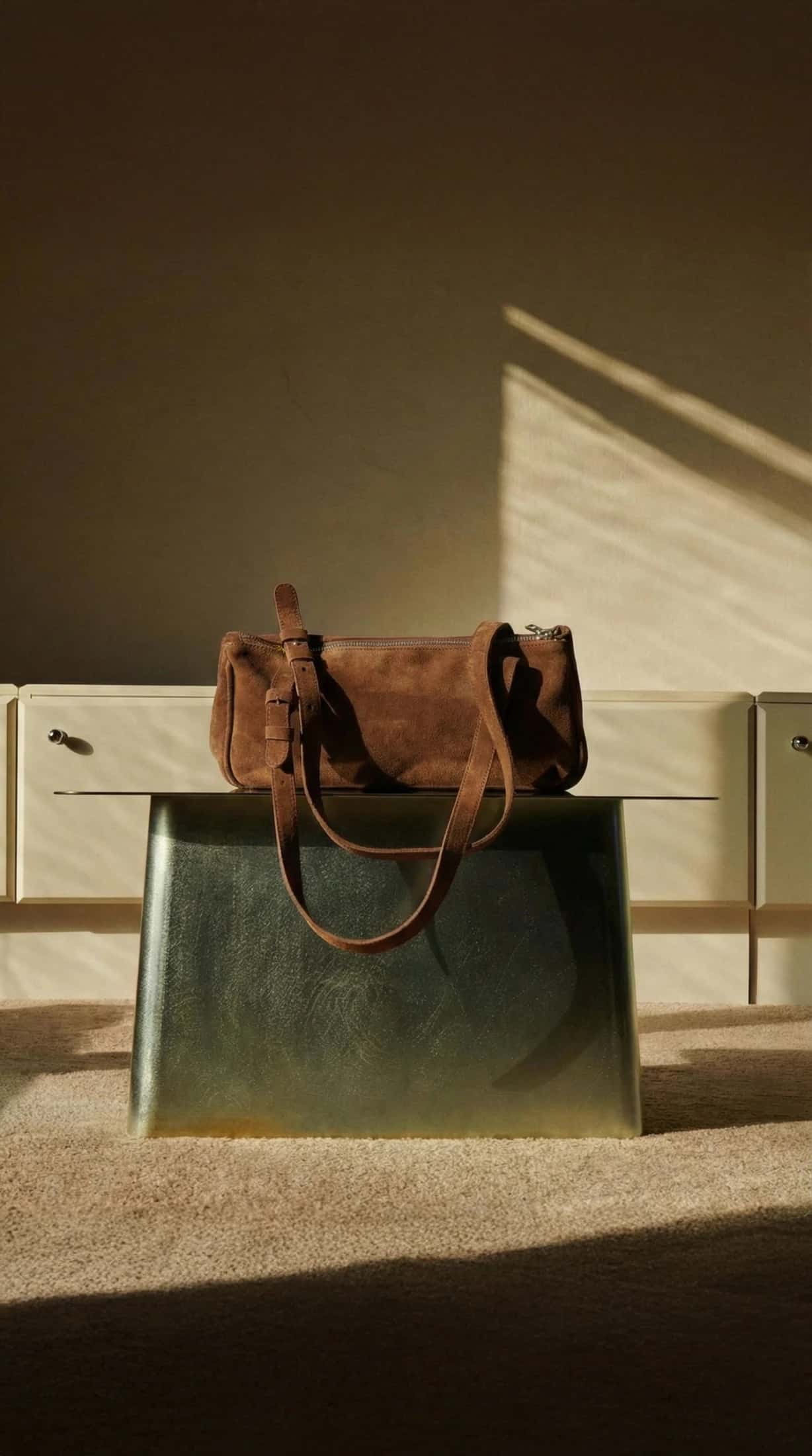 Bolso Totem Bag de cuero gamuza | Miel