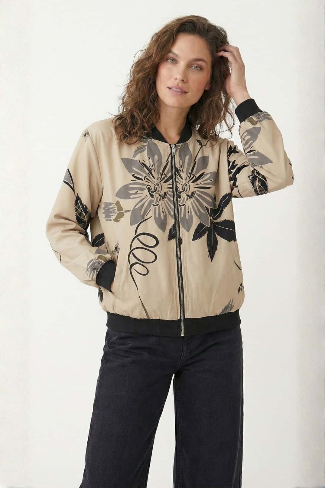 Chaqueta Origen Chulupa Negra - miniatura 6