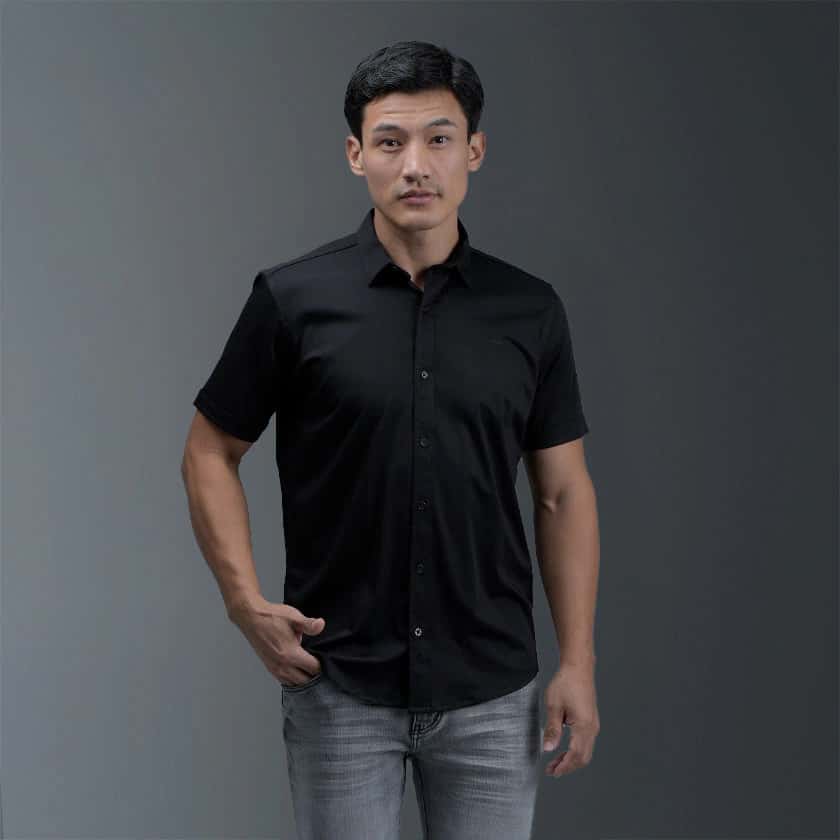 Camisa Negra Manga Corta
