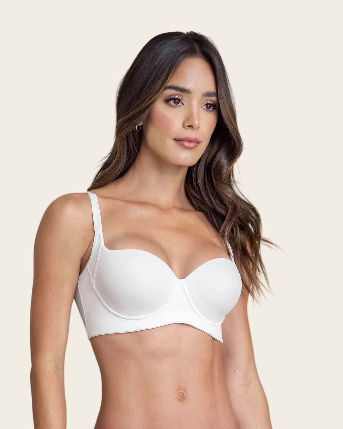 Brasier con buen cubrimiento de sisa y espalda