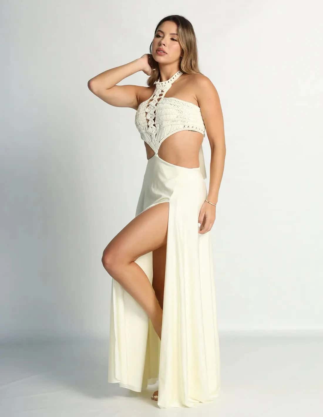 Outfit: Entero Corset & Falda Ventus Marfil