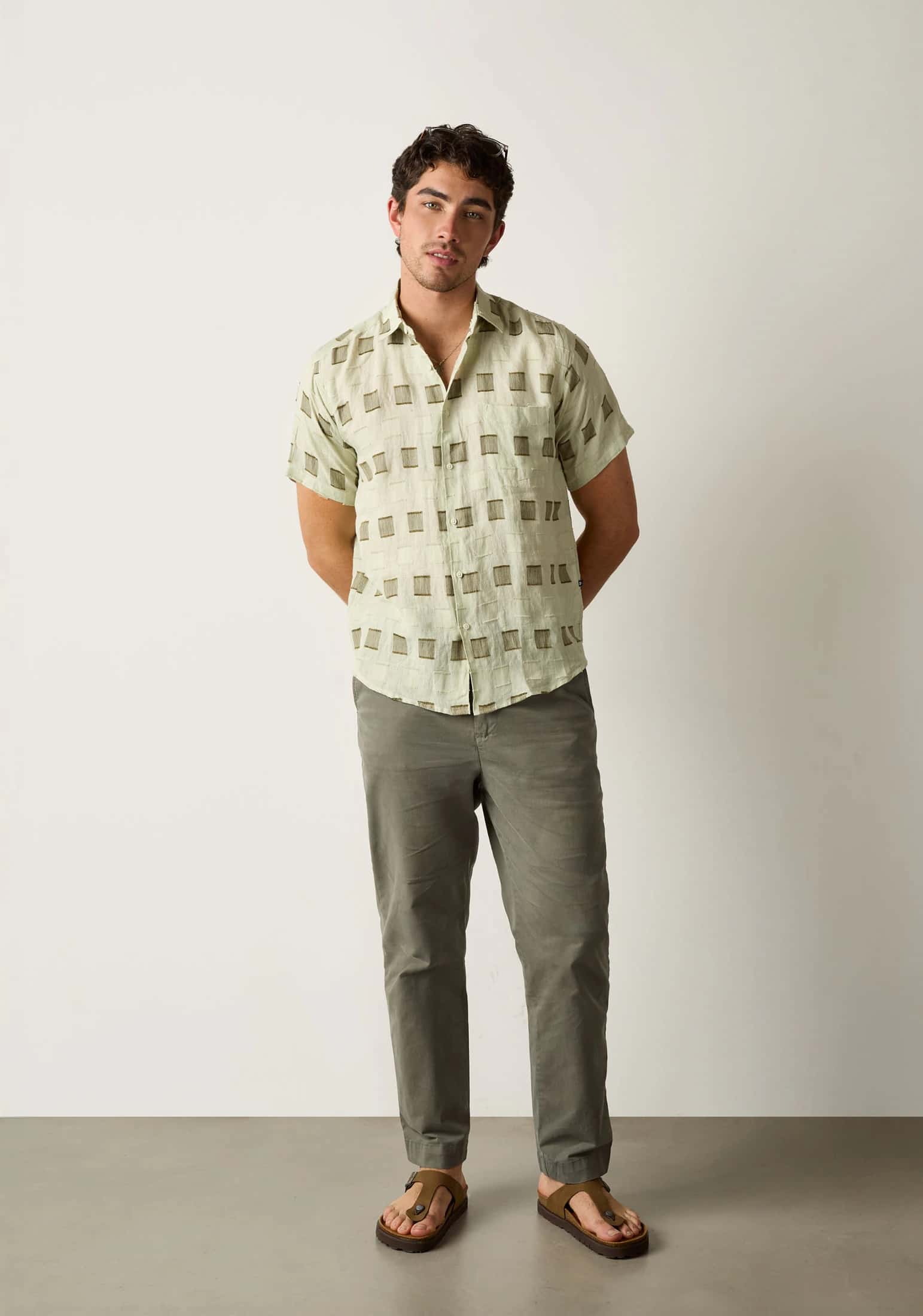 Camisa Lino Harlem Bordado Verde Claro