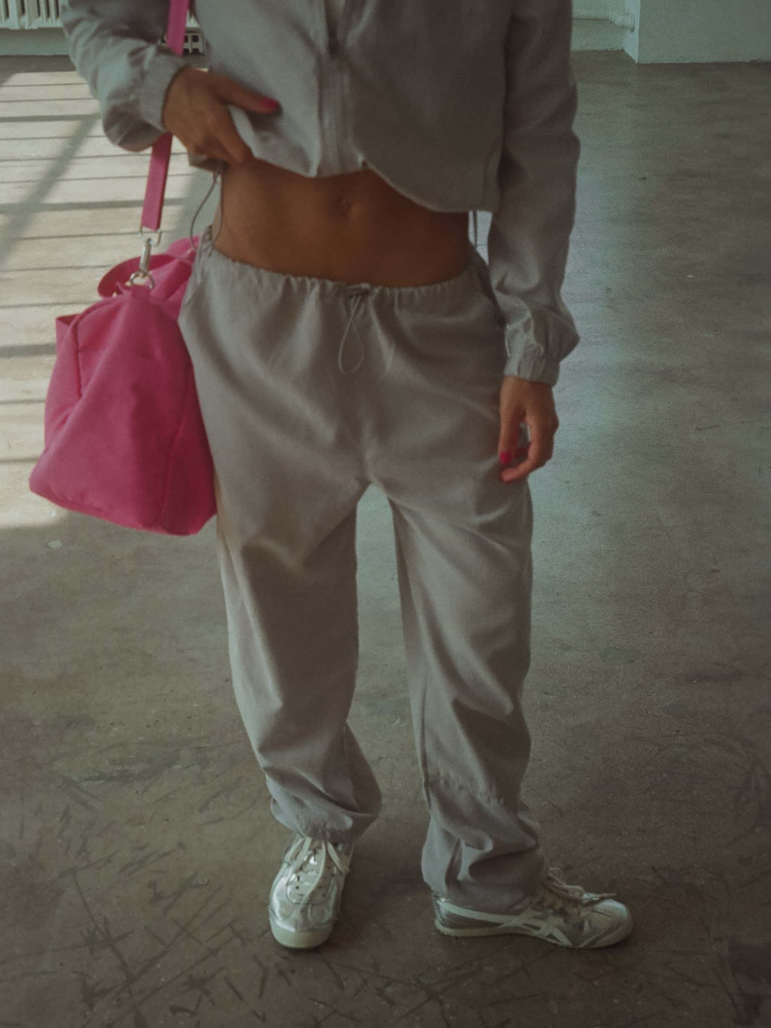 FLOW PANTS - LIGHT GRAY