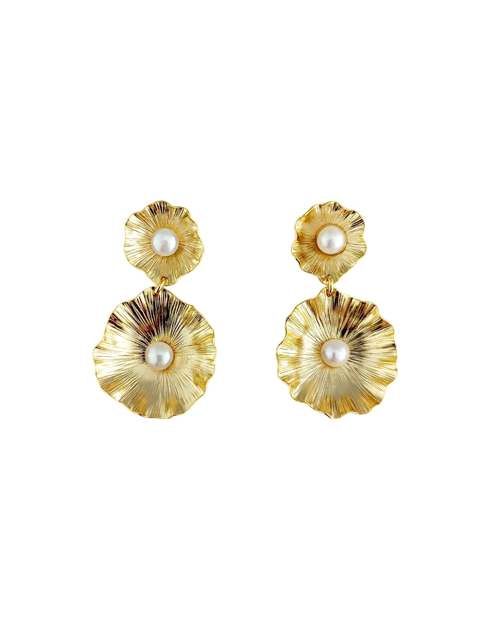 Aretes bronce y perla, Carmen