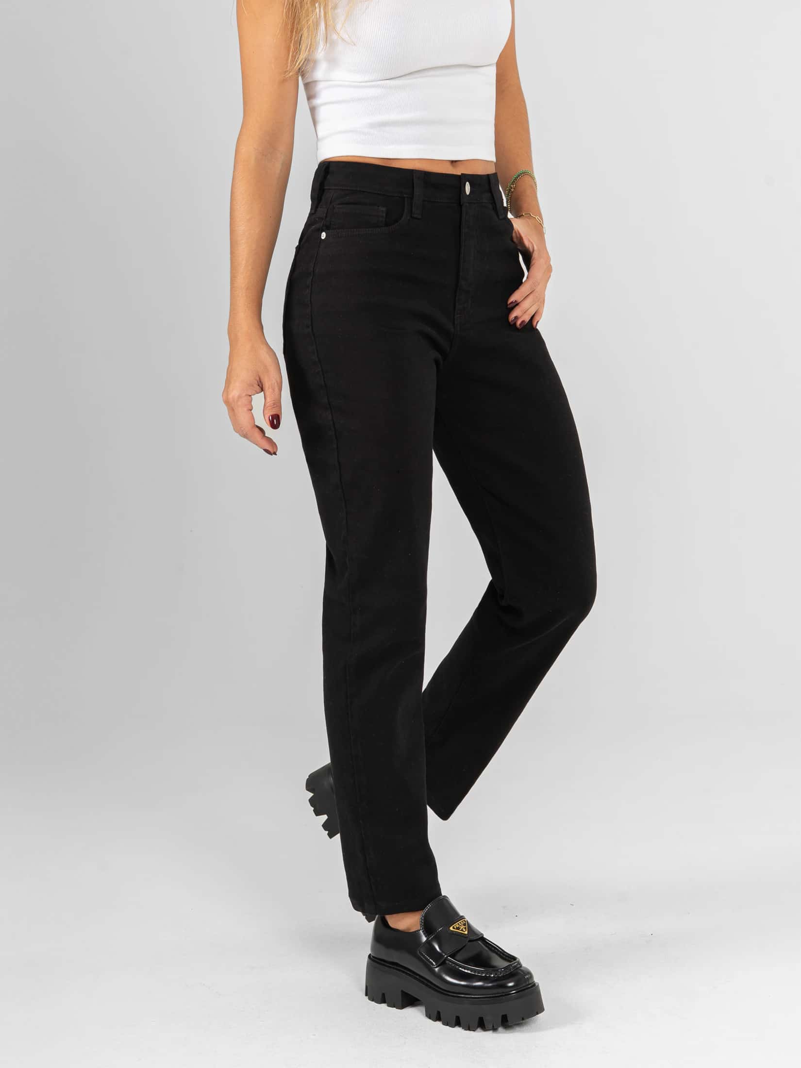 Ref: 0620590 Pantalón mom fit, tiro alto, stretch, tono negro. - miniatura 3