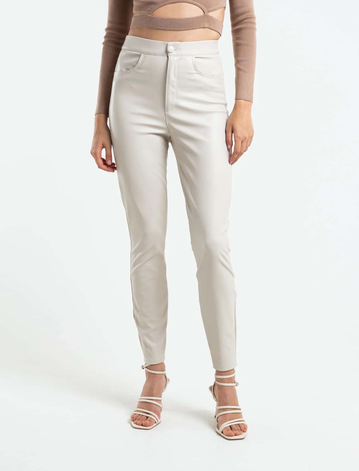 Pantalón con silueta tipo legging