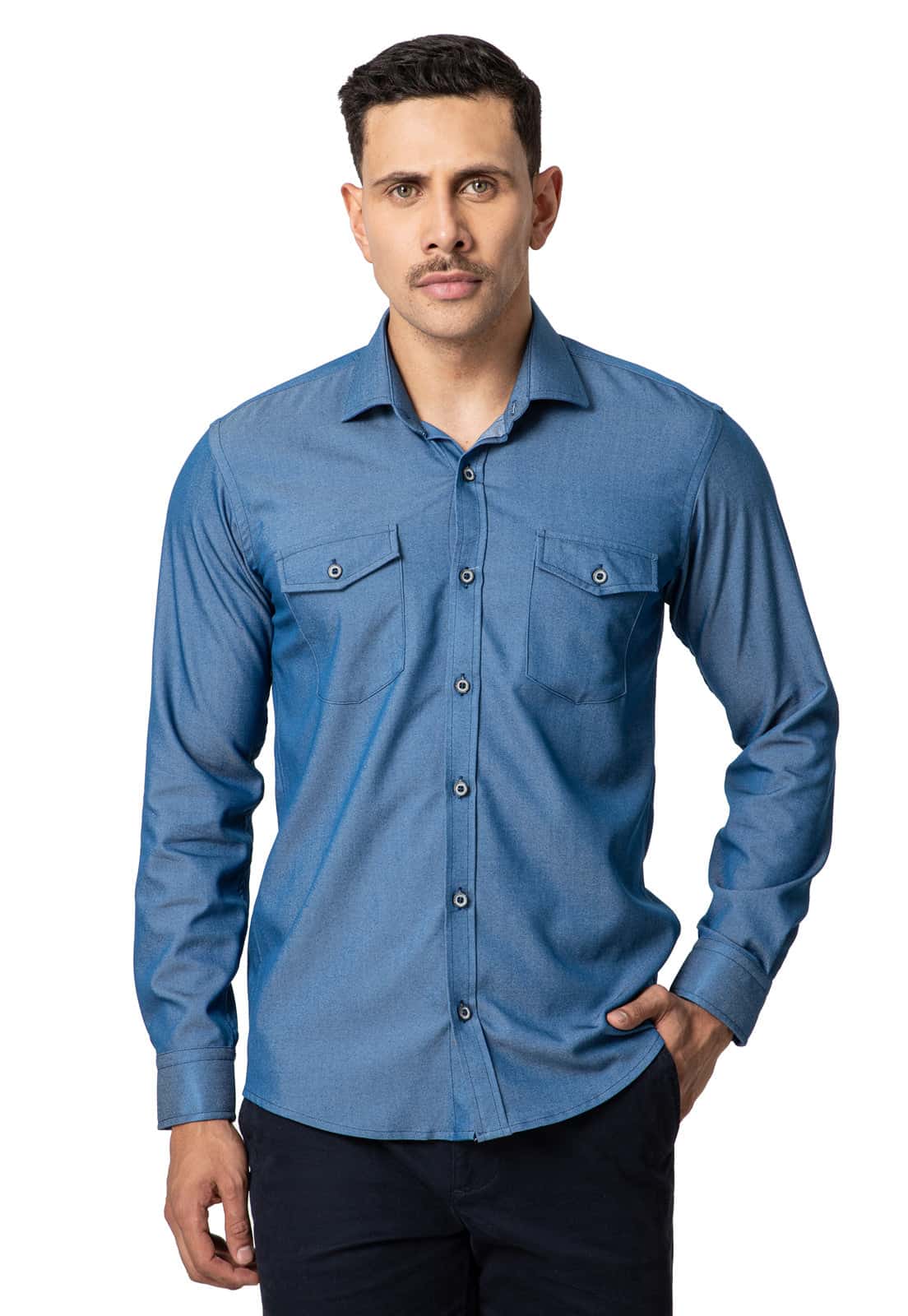 Camisa en Jean claro doble bolsillo
