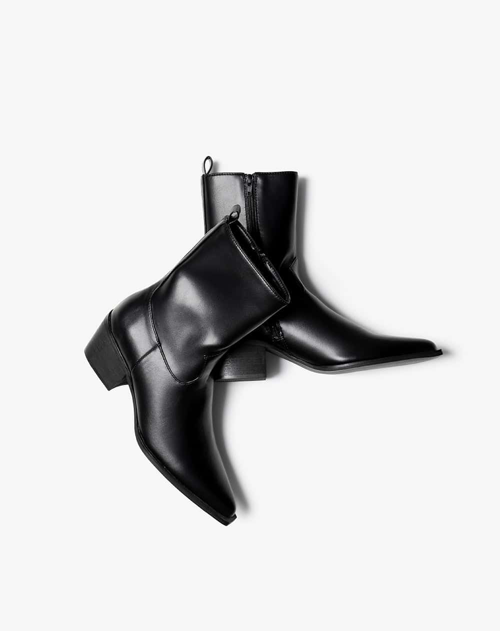 Botas tipo western tacón medio negras mujer