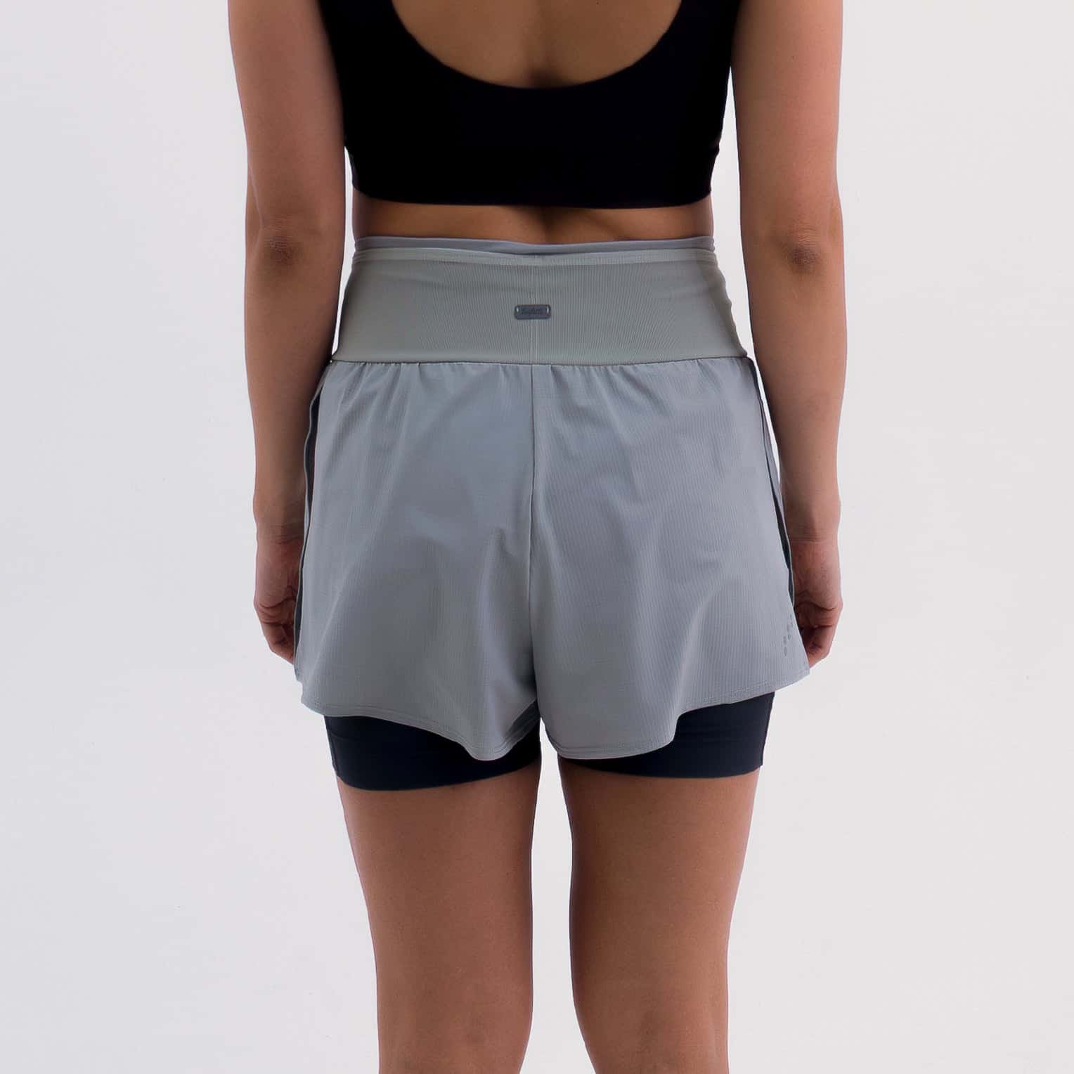 PANTALONETA RUNNING/PÁDEL BREEZE GRAY PARA MUJER - miniatura 5