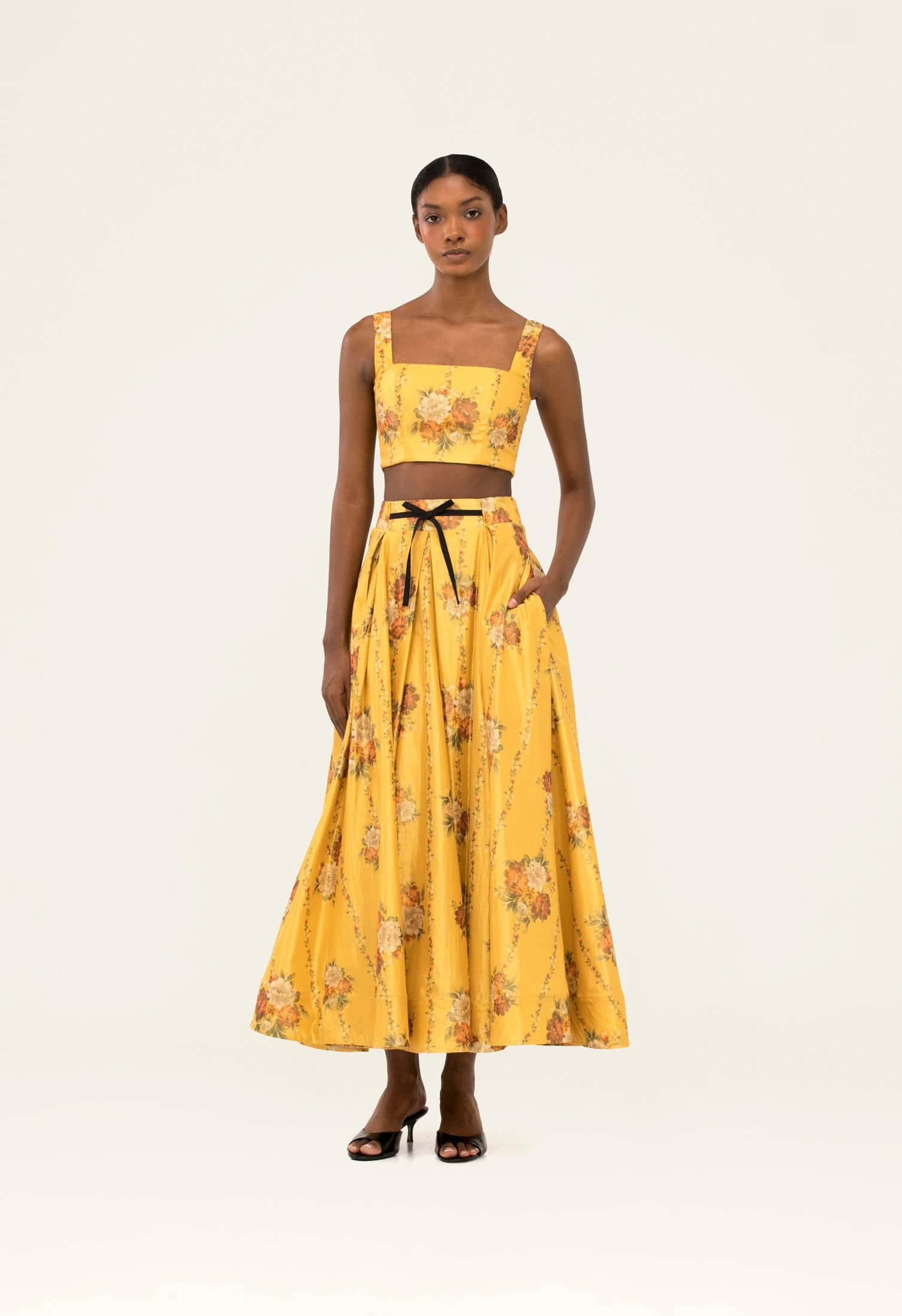 Amanda Paramo Cropped top