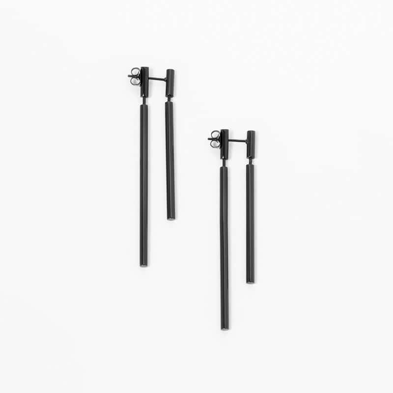 Aretes Ravdo Negro