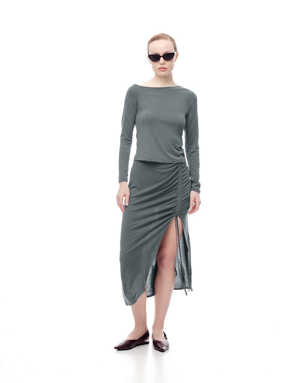 Falda midi tiro medio gris mujer