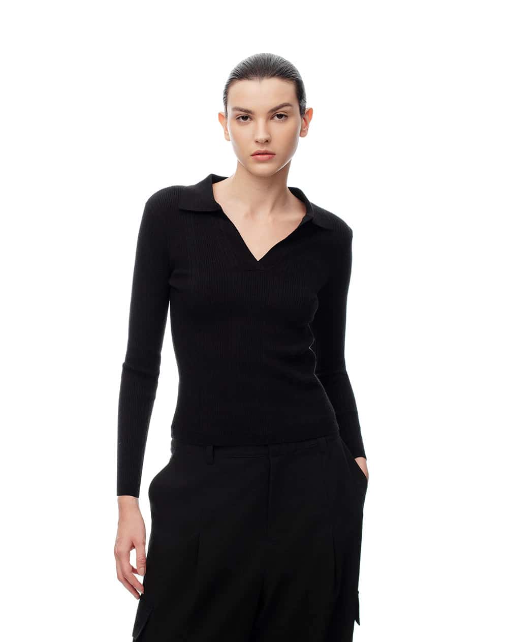 Camibuzo tipo polo slim tejido de punto negro mujer
