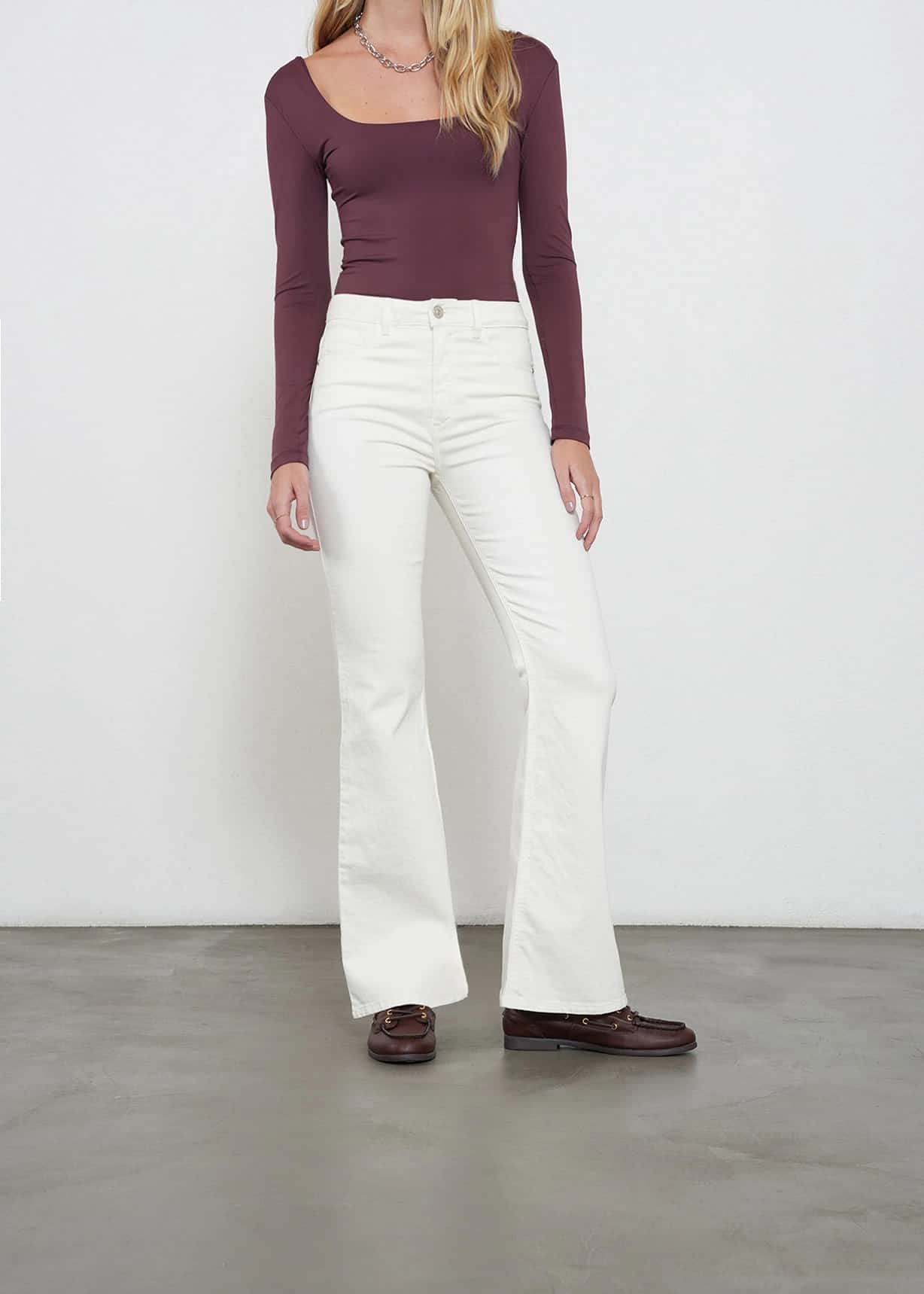 Jean Flare tiro alto