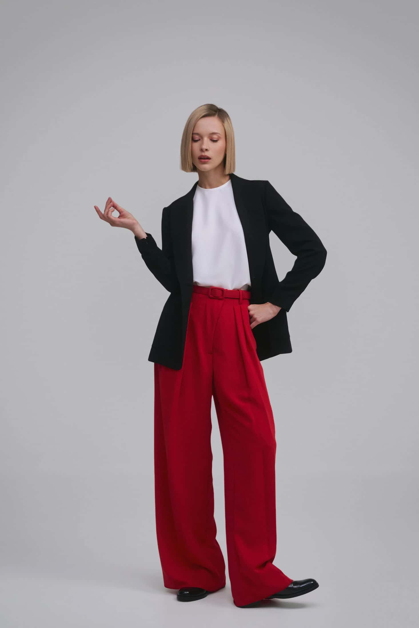 Single-Breasted Tailored Blazer