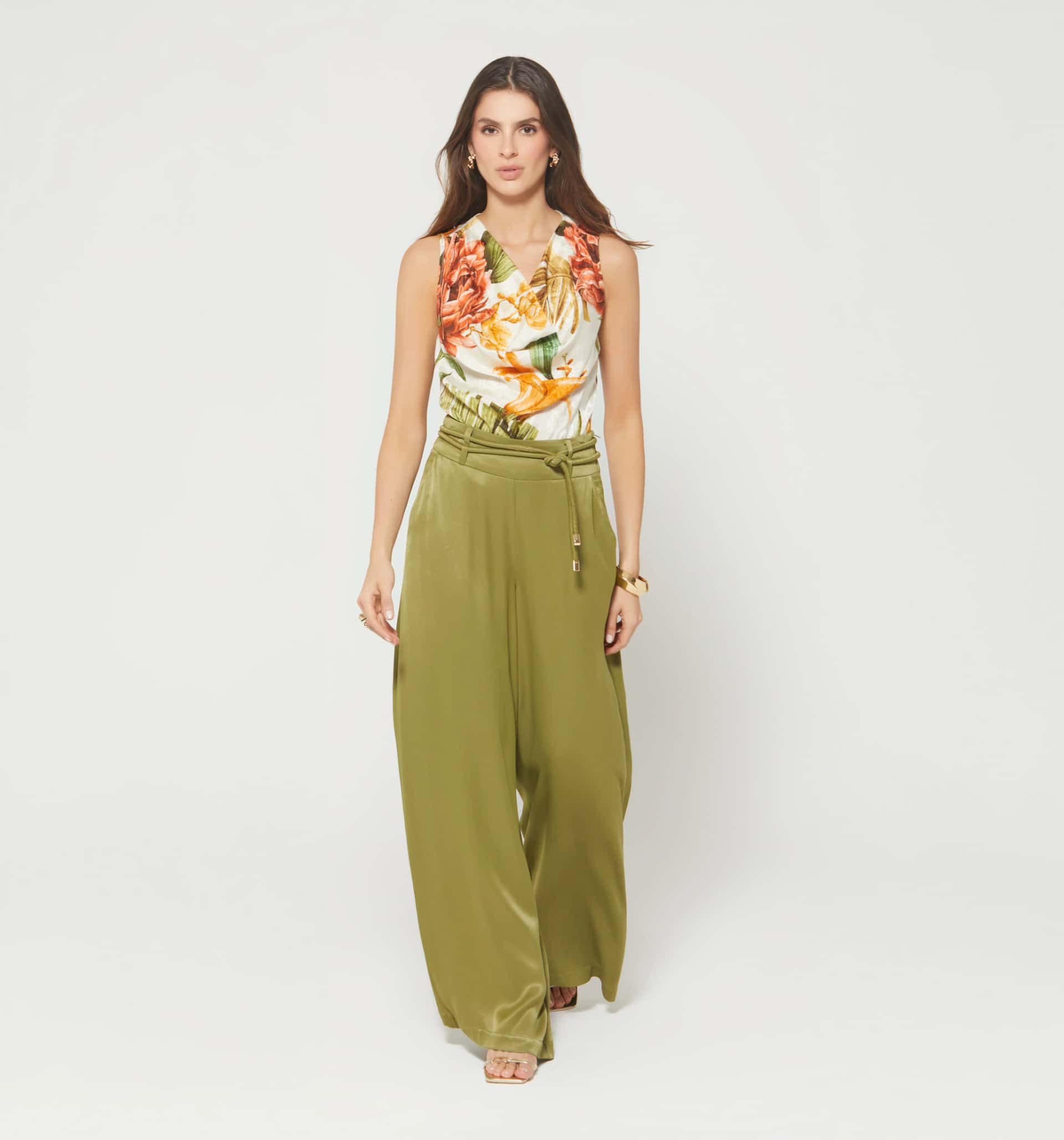 Blusa escote pelicano