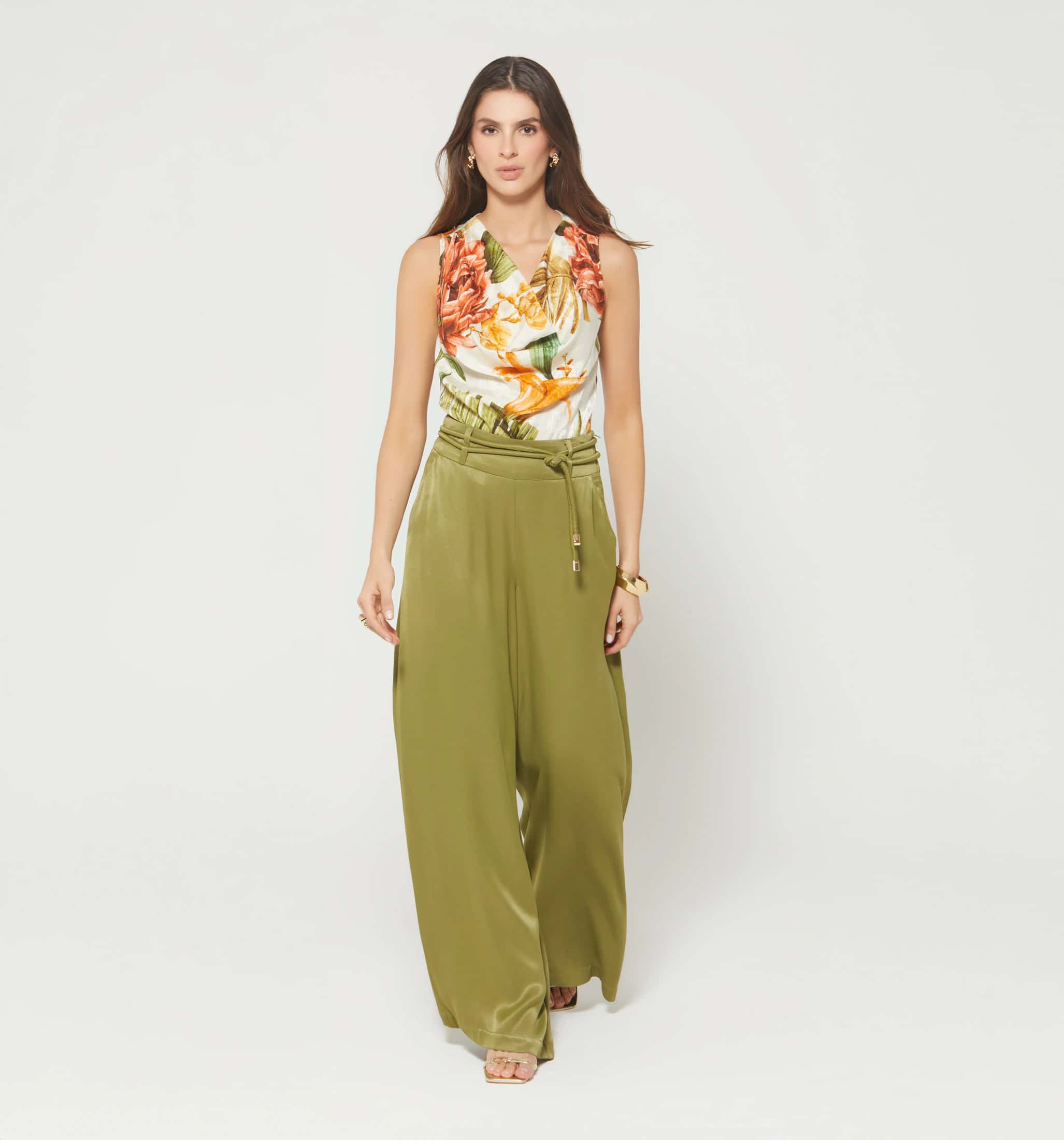 Blusa escote pelicano
