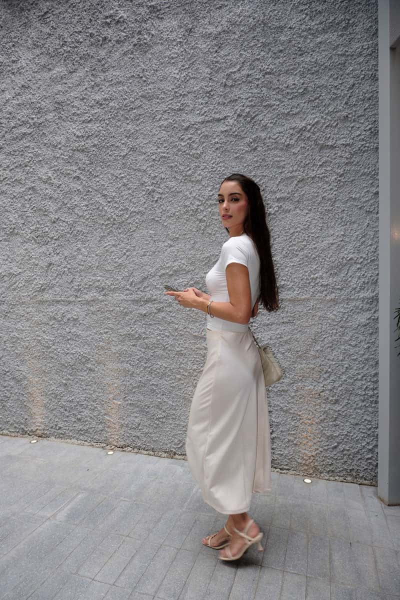 Falda en Satín Perla - Marfil