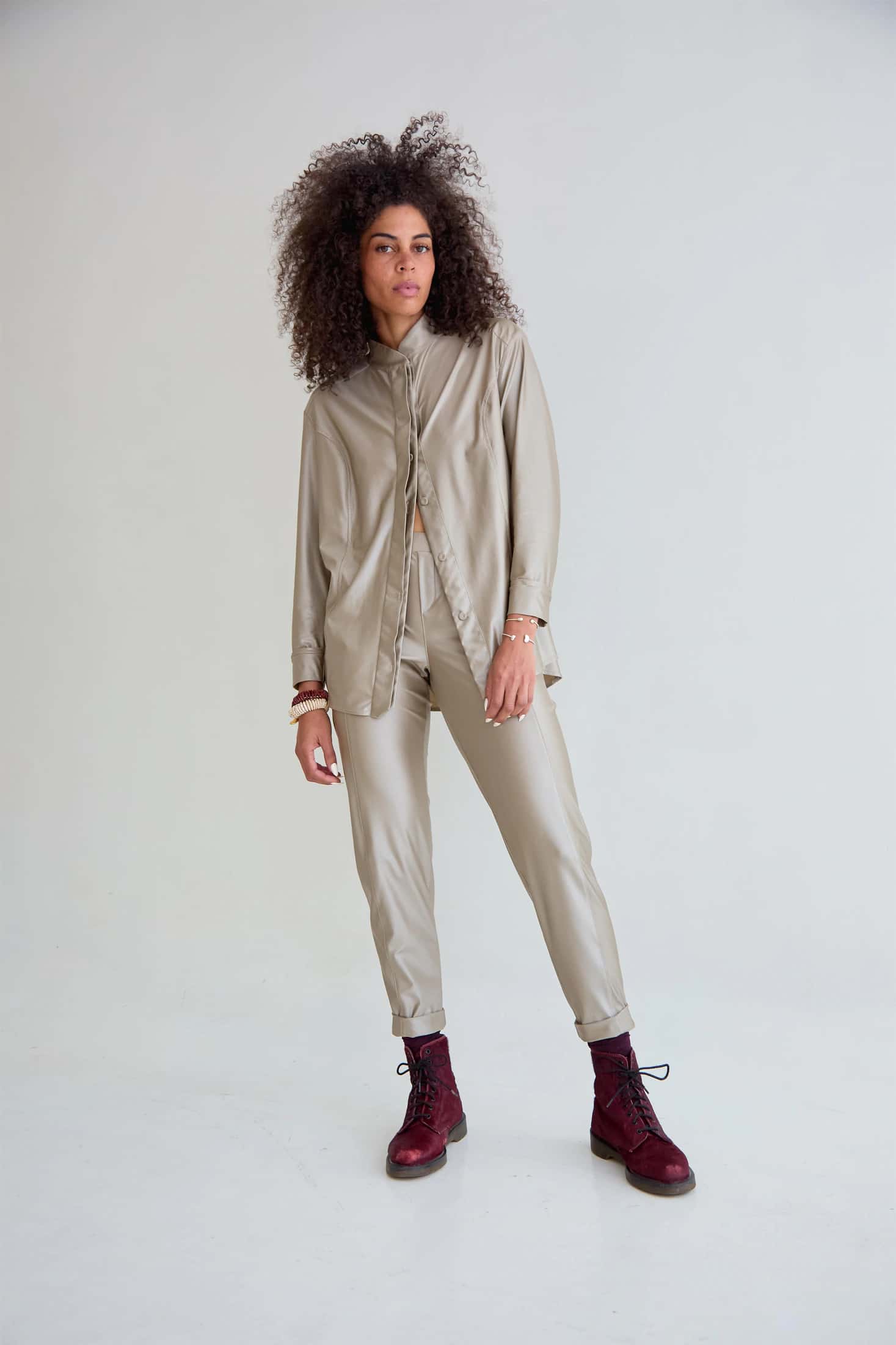 Pantalón Tech Fresh Champaña LUCIDO