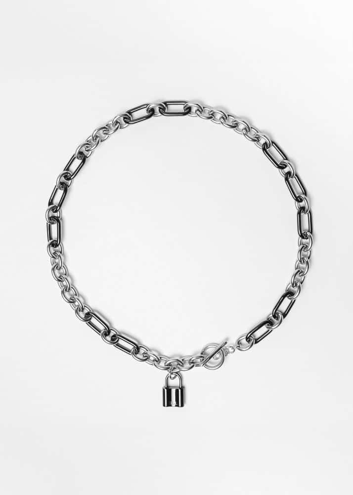 Collar Hestia Plateado Negro