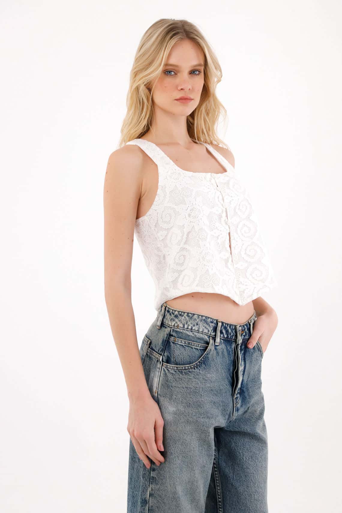 Camisa tipo chaleco en tela texturizada crudo para mujer
