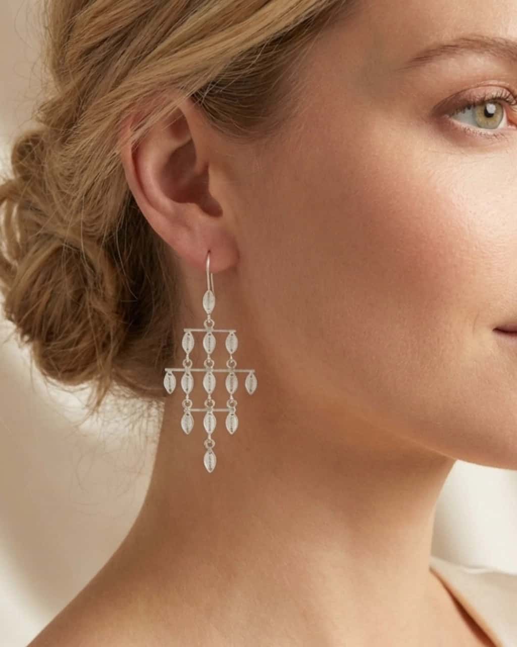 Maxi Aretes Petalos en filigrana