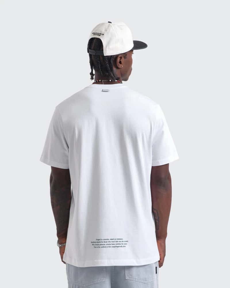 Camiseta Blanca Regular Break The Frame - miniatura 3